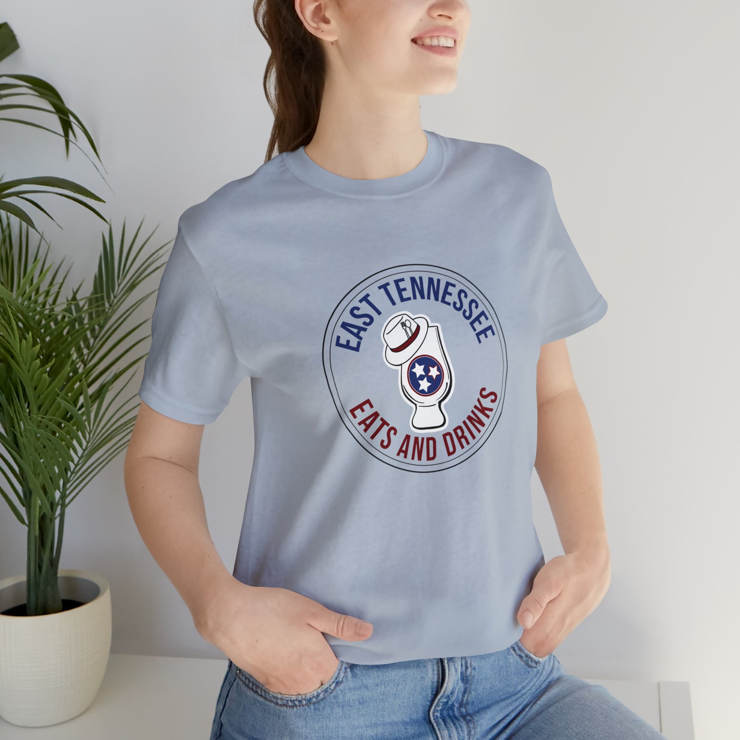 East Tennessee Easts and Drinks Logo Short Sleeve Tee