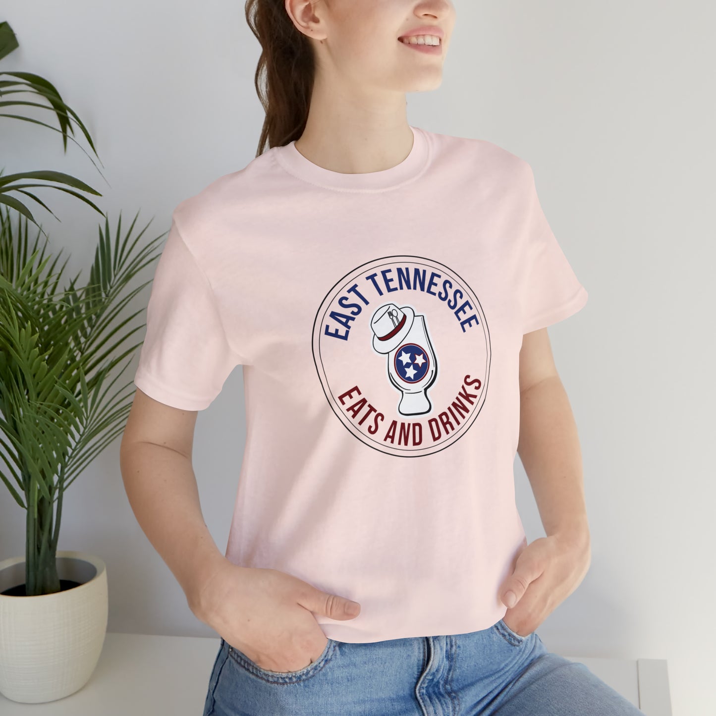 East Tennessee Easts and Drinks Logo Short Sleeve Tee
