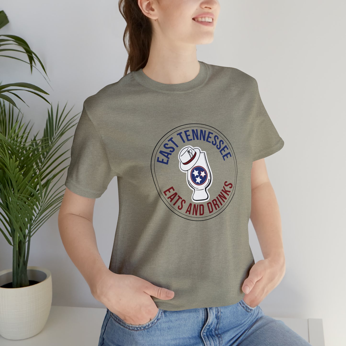 East Tennessee Easts and Drinks Logo Short Sleeve Tee
